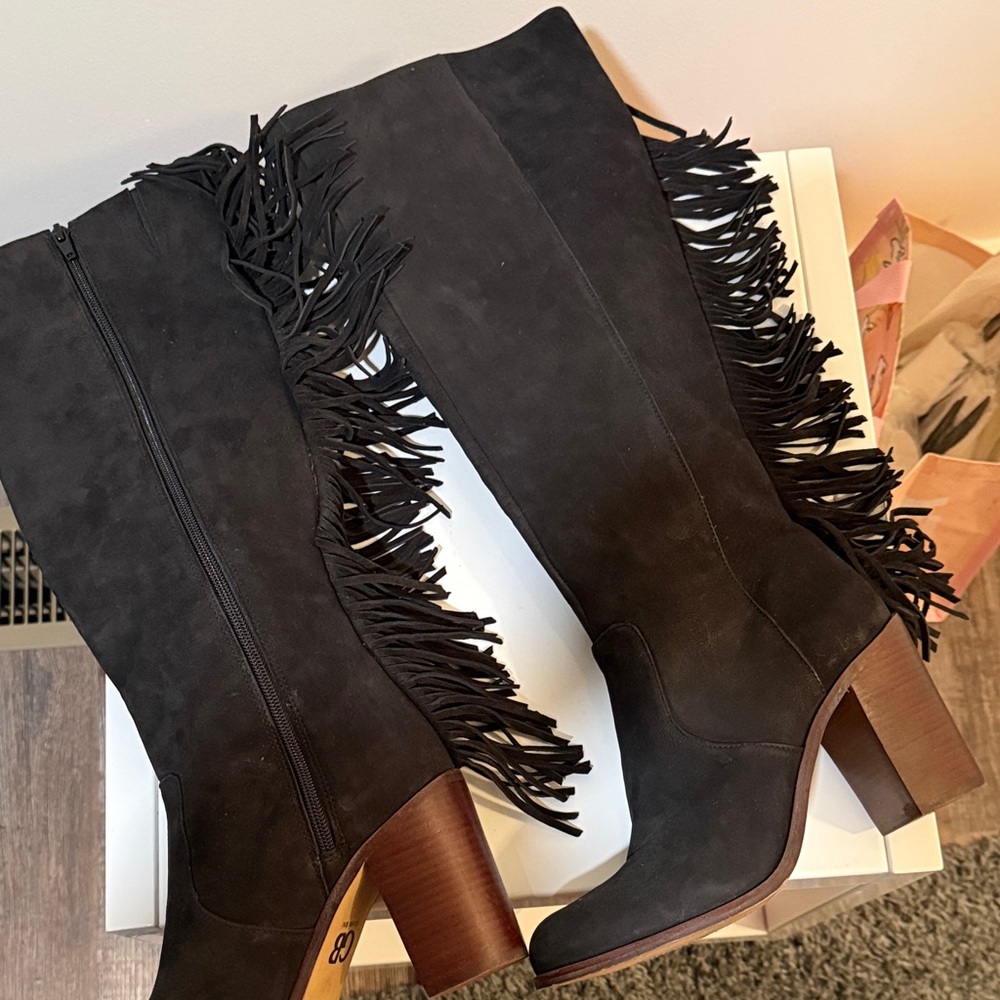 Gianni Bini Women's Black Suede Knee High Fringe Boots Size 8 - Picture 16 of 16